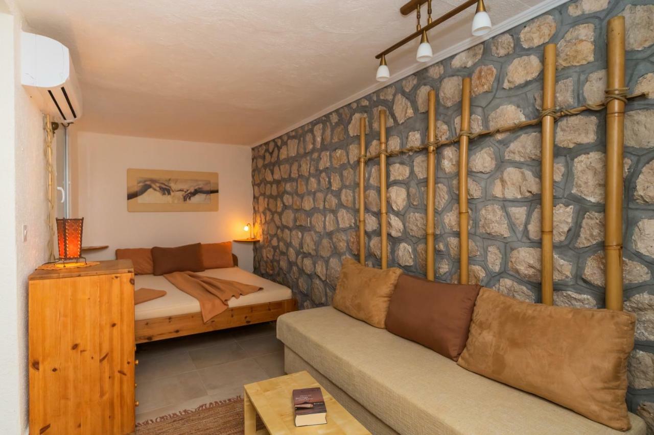 Apartments Mirian Петровац Экстерьер фото