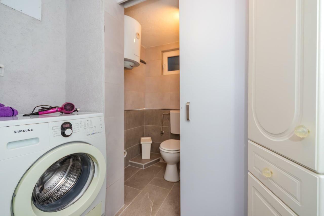 Apartments Mirian Петровац Экстерьер фото